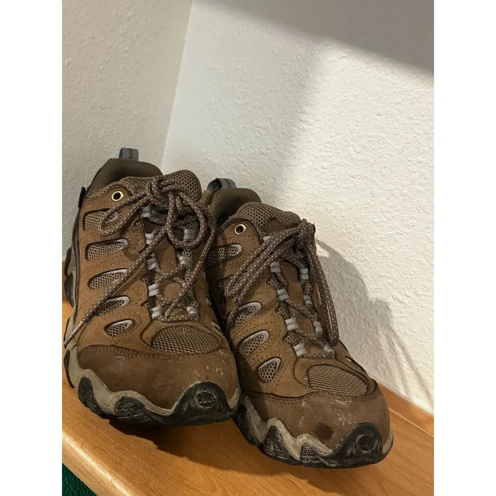 Oboz Women's Sawtooth II Low Waterproof Hiking Shoes - Walnut US 10 EUC